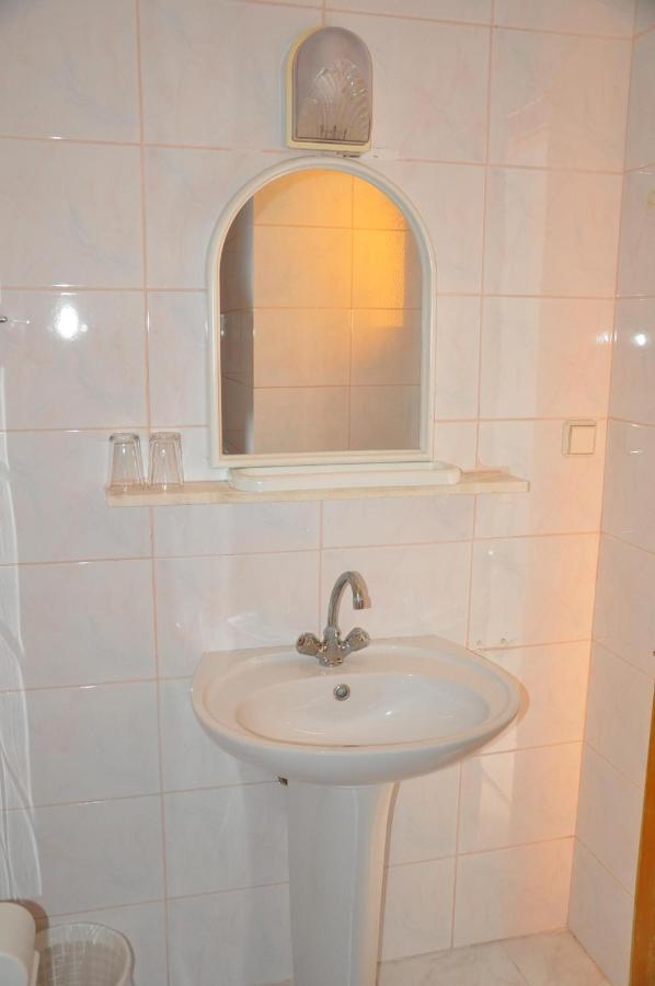 Kahraman Hotel Сиде Экстерьер фото