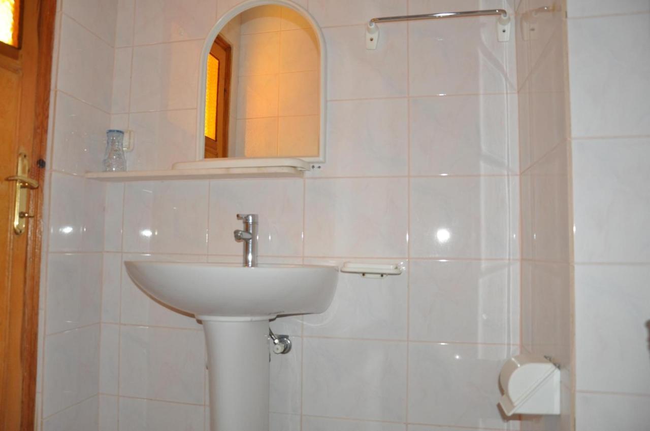 Kahraman Hotel Сиде Экстерьер фото